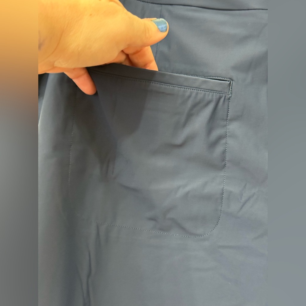 Spanx Sunshine Solutions Navy Blue Shorts - Picture 6 of 8